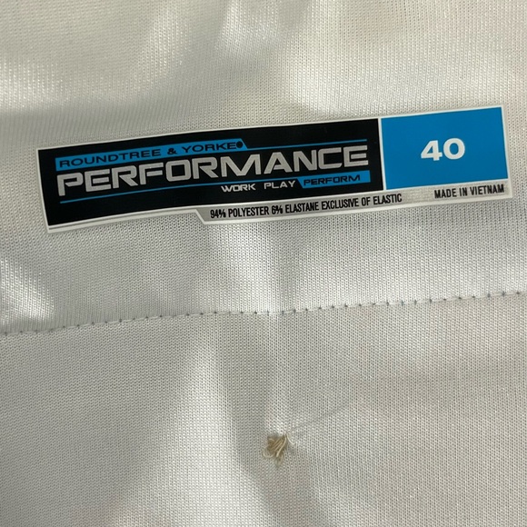 Roundtree & Yorke Performance Men's Blue lightweight Golf Shorts Size 40 - Picture 3 of 6